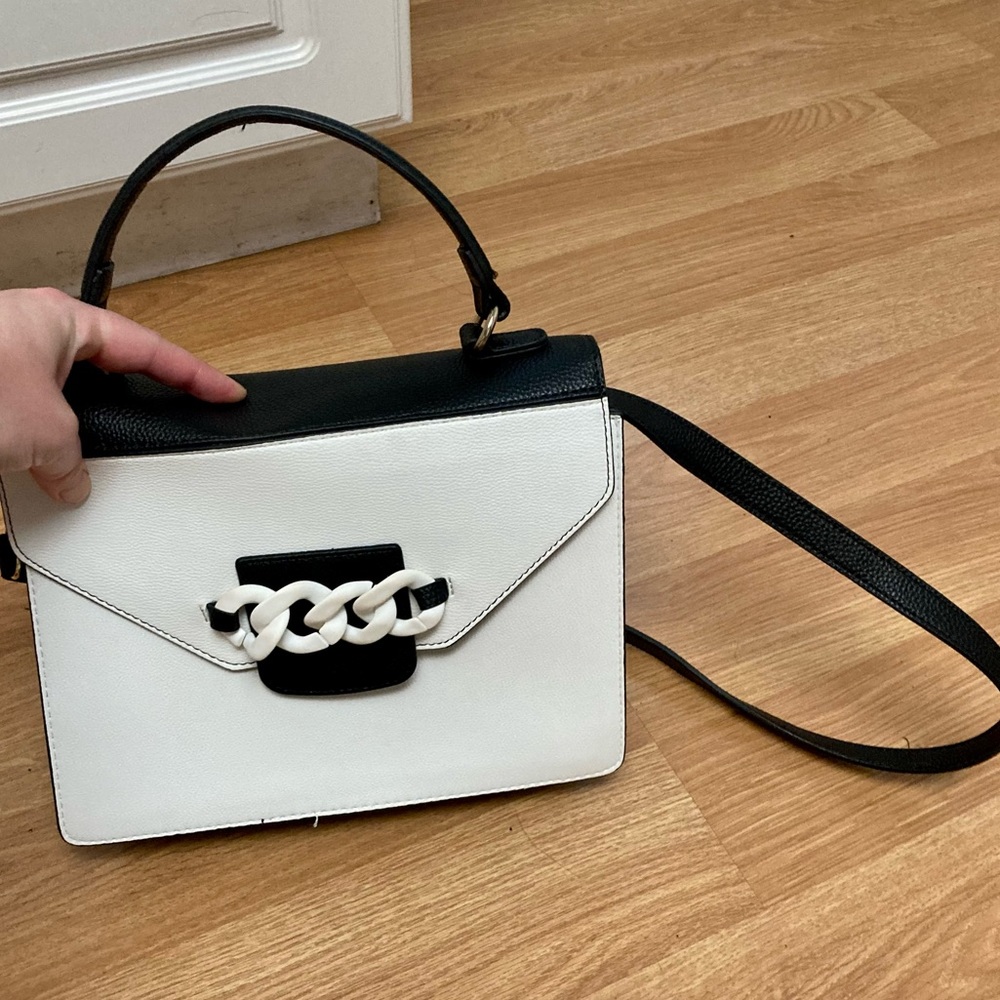 New ⭐️ Nanette Lepore Crossbody Bag